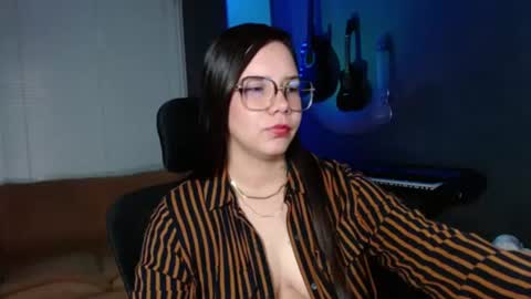 Kay online show from 06.25.26