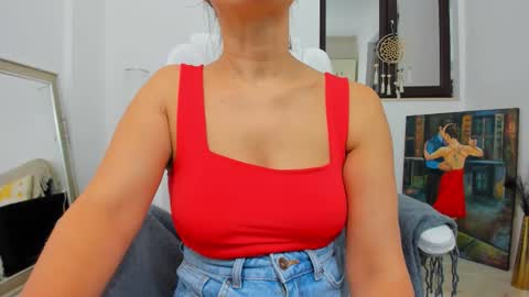 Snapshot of kaya_kiss chatting on 10.11.25 Kaya online show from 10.11.25