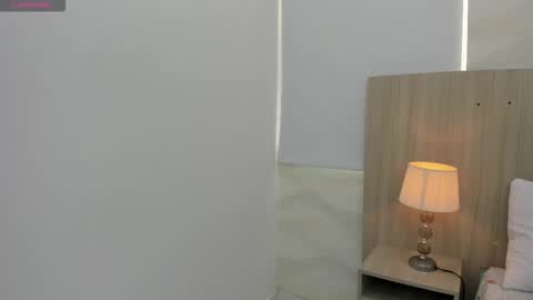 Snapshot of kaya_taraji chatting on 11.08.25 online show from 11.08.25