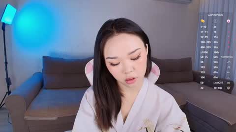 Snapshot of kayapetite chatting on 05.17.26 Kaya online show from 05.17.26