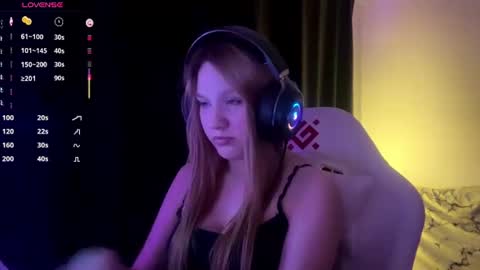Amia online show from 06.11.26
