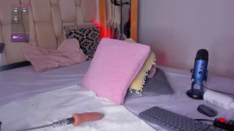 Snapshot of kayla_ada chatting on 06.12.26 Kayla online show from 06.12.26