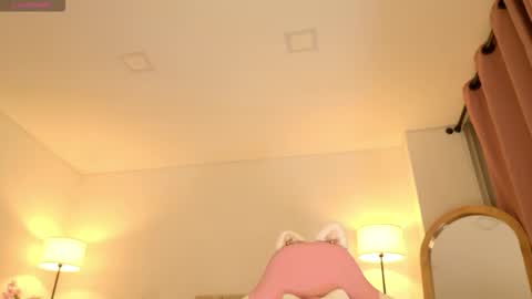 Kayla  online show from 09.15.25