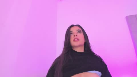 Kayla online show from 12.16.24