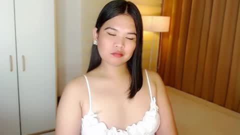 Y O U R        F U T U R E       K A Y L E E  online show from 12.20.24