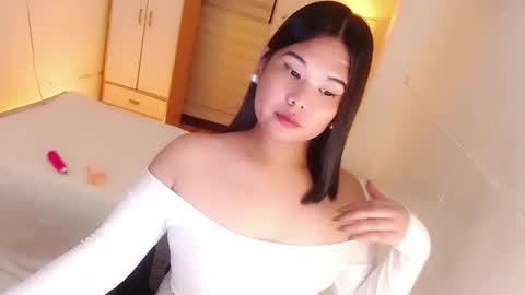 Y O U R        F U T U R E       K A Y L E E  online show from 09.30.25