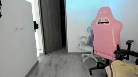 kaylie online show from 10.10.25