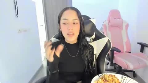 kaylie online show from 11.28.25