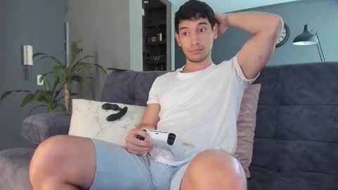 Kayn online show from 11.19.25