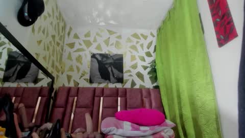 KAZSANDRAH online show from 11.24.25