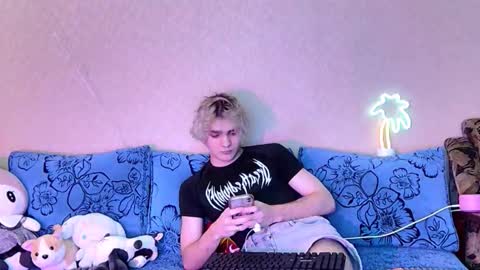 Snapshot of kazzu_daw chatting on 01.10.26 kazzu_daw online show from 01.10.26