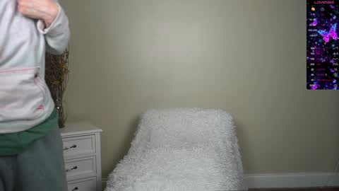 EliandKylie online show from 12.23.24