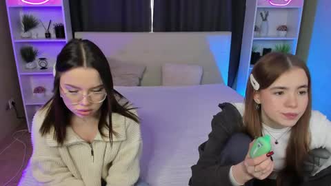 Seb Polly Roxy Jonny online show from 02.09.25