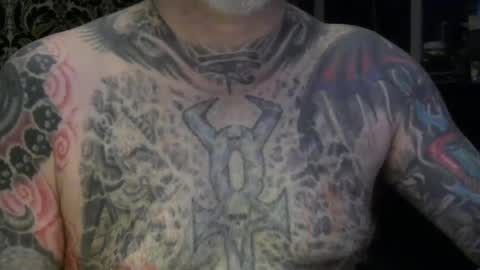 Snapshot of keeeeeeeeeeeeef chatting on 02.13.25 keeeeeeeeeeeeef online show from 02.13.25