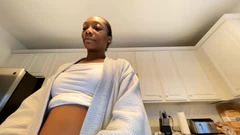 Snapshot of keephimcum69me chatting on 05.23.26 Keephimcum69me online show from 05.23.26