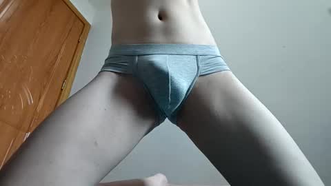 Eliot online show from 02.04.25