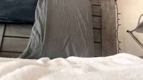 keepquietj online show from 01.20.25