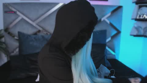 Keidy Monday to Saturday from 200 pm to 810pm  UTC-5 Colombia Time online show from 01.05.26