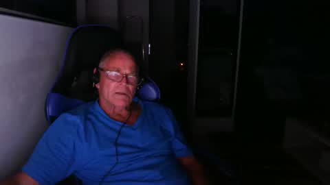 keinewill2002 online show from 09.11.25