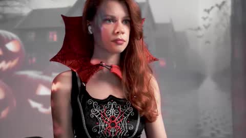 keira_knight online show from 10.31.25