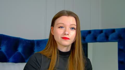 Snapshot of keiraace chatting on 02.08.25 Keira online show from 02.08.25