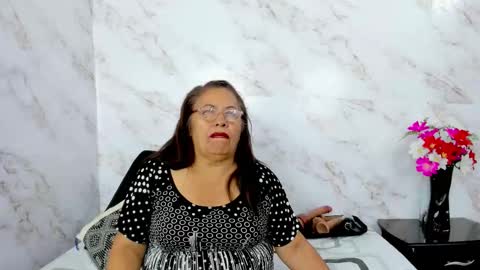   online show from 11.06.25