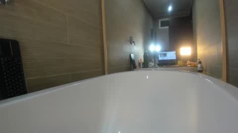 keiry_gonzalez11_aws online show from 09.12.25