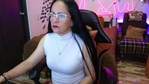 Snapshot of keka_teiku chatting on 04.26.26 keka_teiku online show from 04.26.26