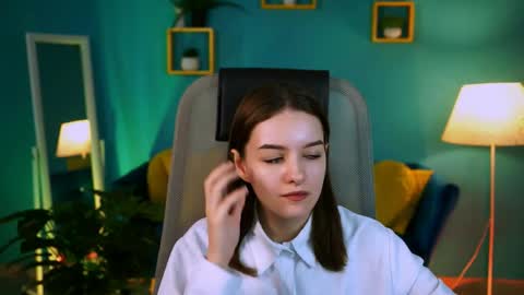 kelliebanshe online show from 05.05.26