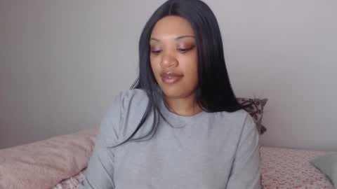 Snapshot of kelliecapri chatting on 12.03.24 Kellie online show from 12.03.24