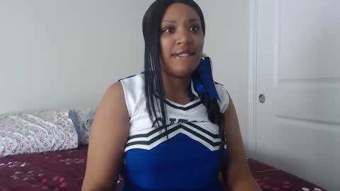 Snapshot of kelliecapri chatting on 12.29.24 Kellie online show from 12.29.24