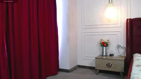 Snapshot of kelly_bliss chatting on 09.25.25 Kelly online show from 09.25.25