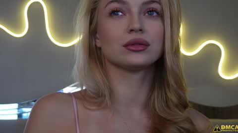 Kelly online show from 10.03.25