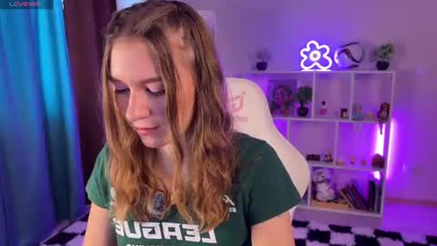 Kelly online show from 07.19.26