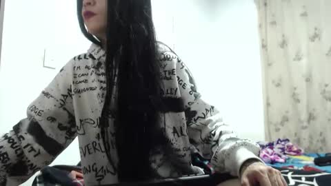 Snapshot of kellyandkataleya chatting on 10.06.25 kelly kata Lovense is on PVT ALWAYS OPEN online show from 10.06.25