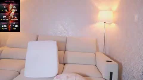 Snapshot of kellyfernandes chatting on 07.08.26 vanessa online show from 07.08.26