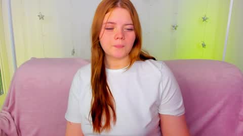 Kellyfiery online show from 04.08.26