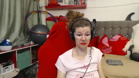 kelly online show from 03.06.25