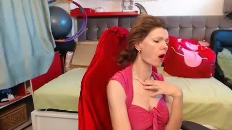 kelly online show from 10.28.25