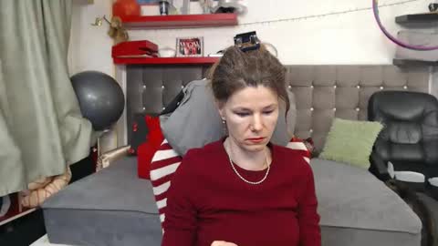 Snapshot of kellynumber chatting on 02.05.26 kelly online show from 02.05.26