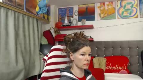 Snapshot of kellynumber chatting on 02.26.26 kelly online show from 02.26.26