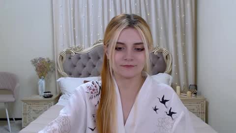 Kelly Stoneys online show from 01.29.25