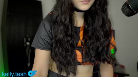 Kelly online show from 10.08.25