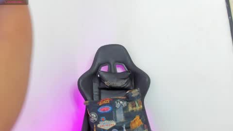 kelsi_steele online show from 04.04.26