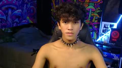 Snapshot of ken_bigcockxx chatting on 07.07.26 Ken online show from 07.07.26