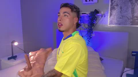   online show from 04.01.26