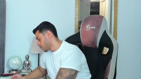 ken_mailik online show from 04.02.26