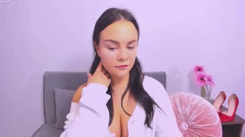 KendalDaisy online show from 02.10.25