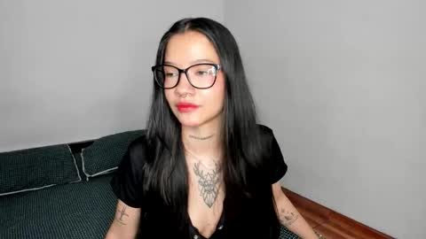 Kendal online show from 02.02.26