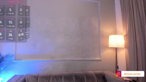 kendallbleer online show from 10.28.25